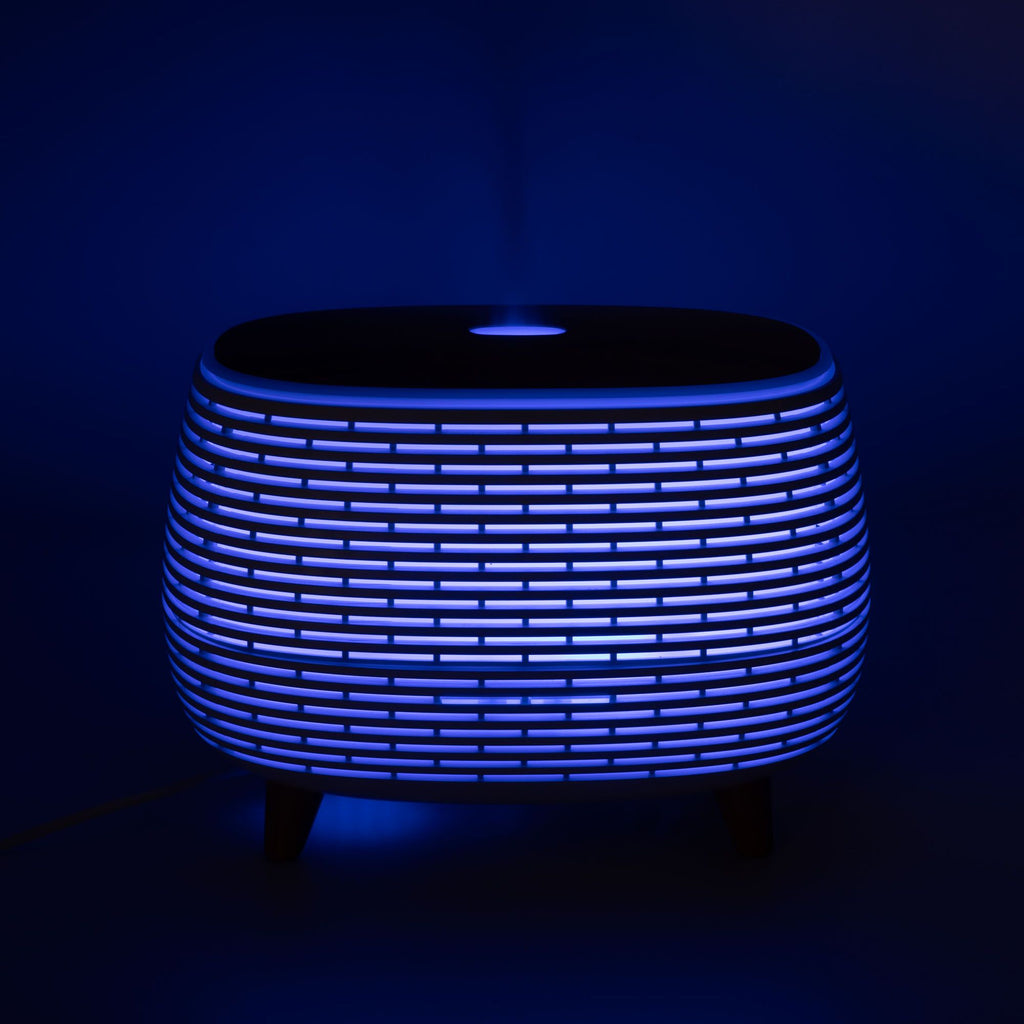 Aromaterapia Futurista con estrías - USB - Cambio de color - Control remoto