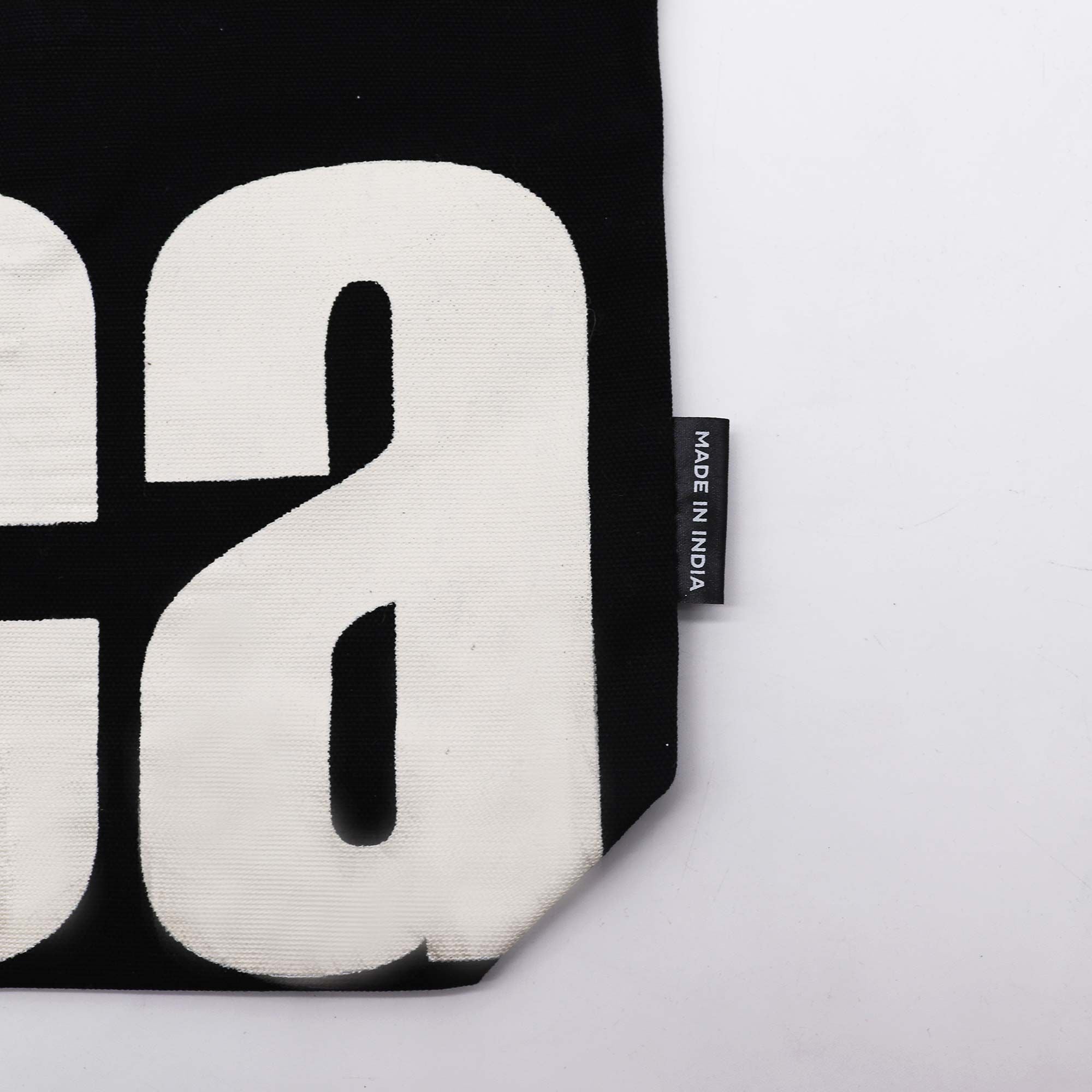 Bolsas Tote Icónicas · Estilo Nómada y Alternativo ( 23 modelos )