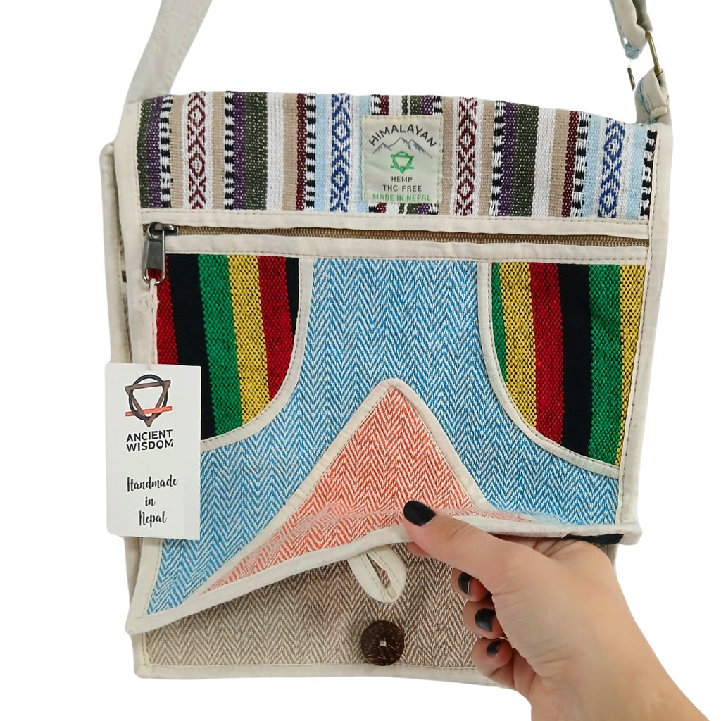 Bolsos/as, Riñoneras, Bandoleras... de Cáñamo ( 25 modelos )