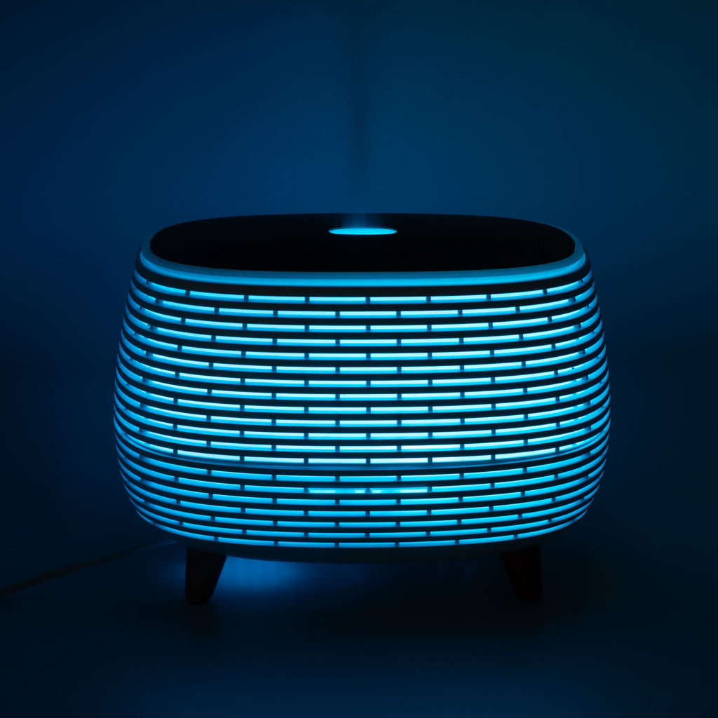 Aromaterapia Futurista con estrías - USB - Cambio de color - Control remoto