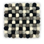 Mantel individual cuadrado de bolas de fieltro - 20 cm, color gris multicolor