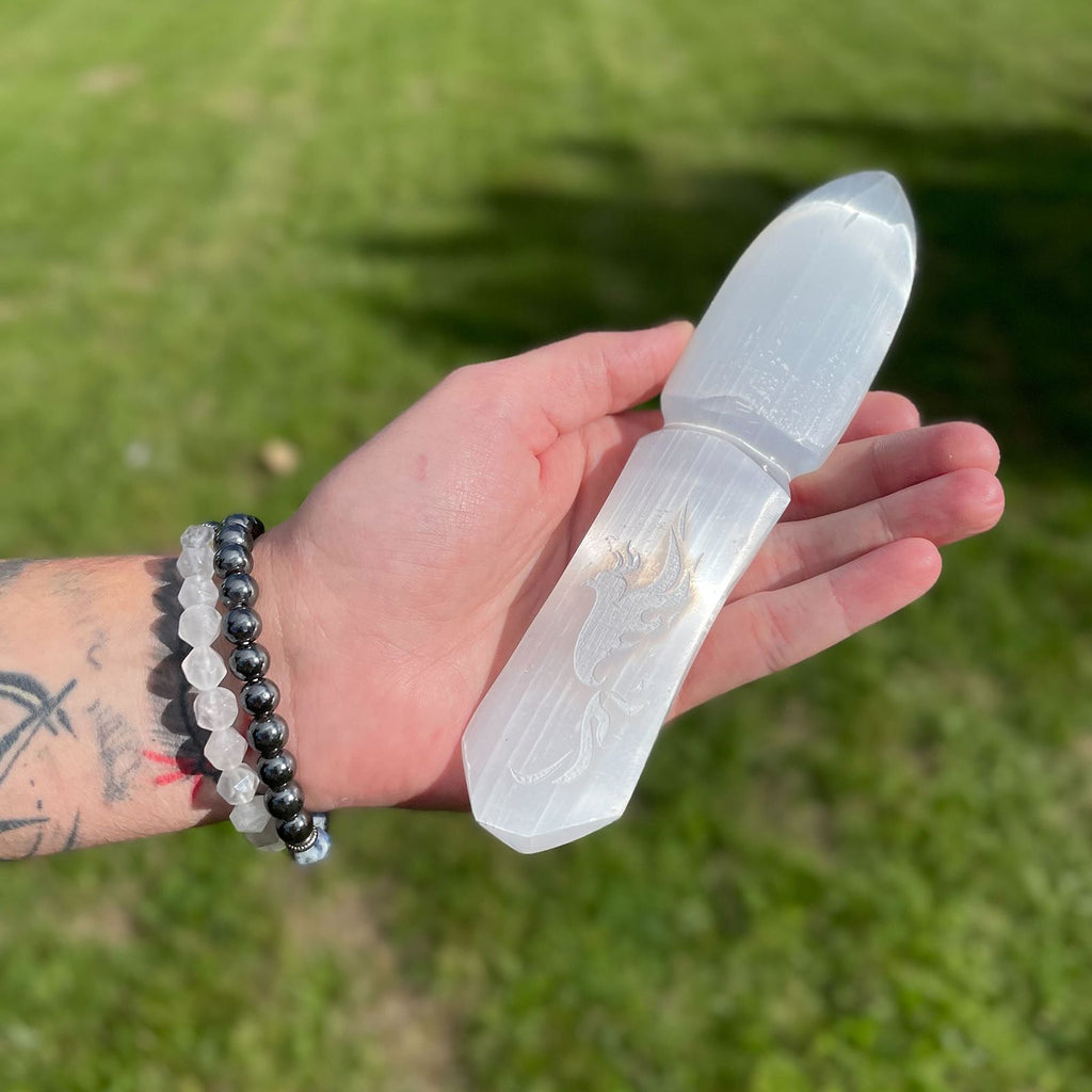 Cuchillo ritual de Selenita - Dejar atrás el pasado