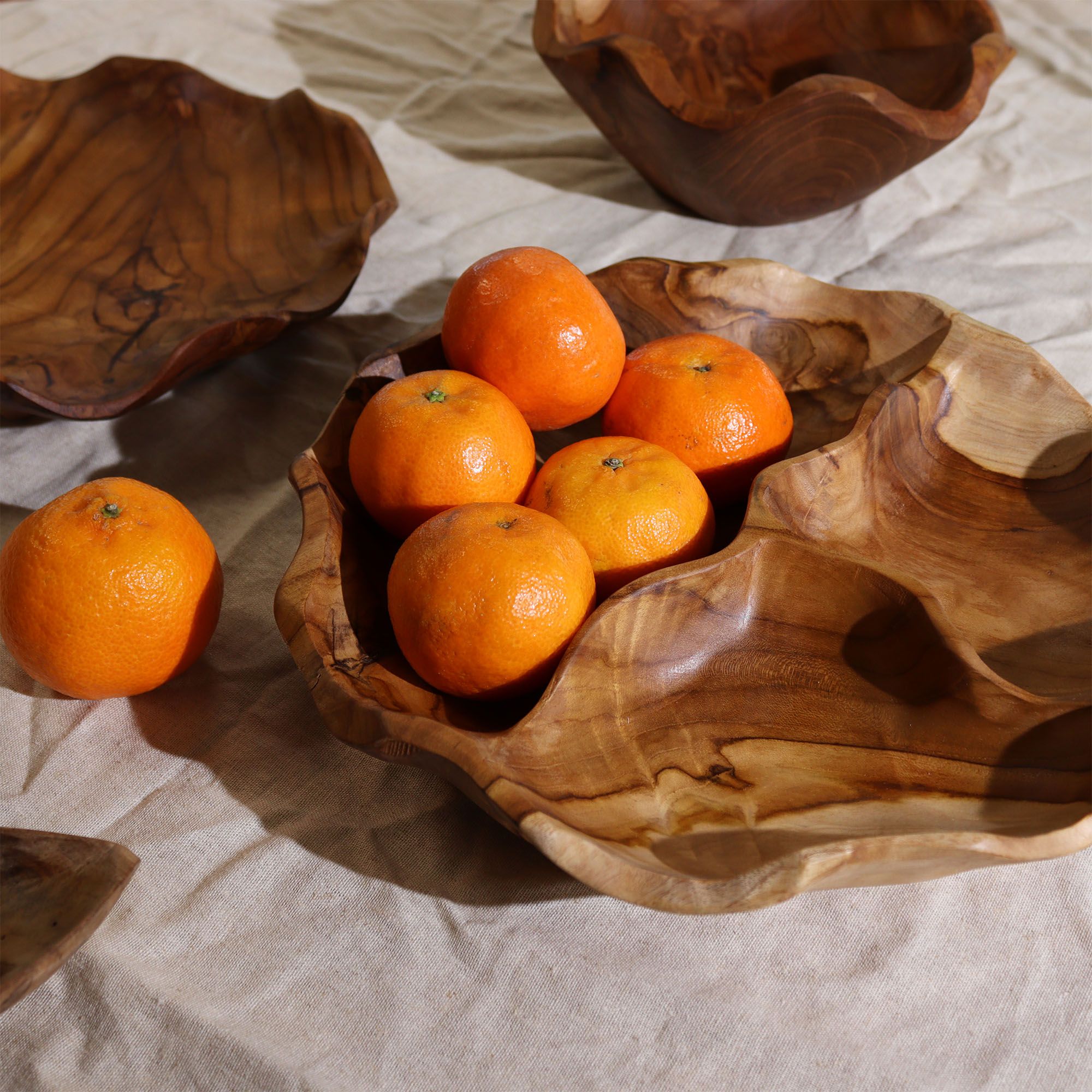 Cuencos de Raíz de Teca Artesanales ( 11 modelos )