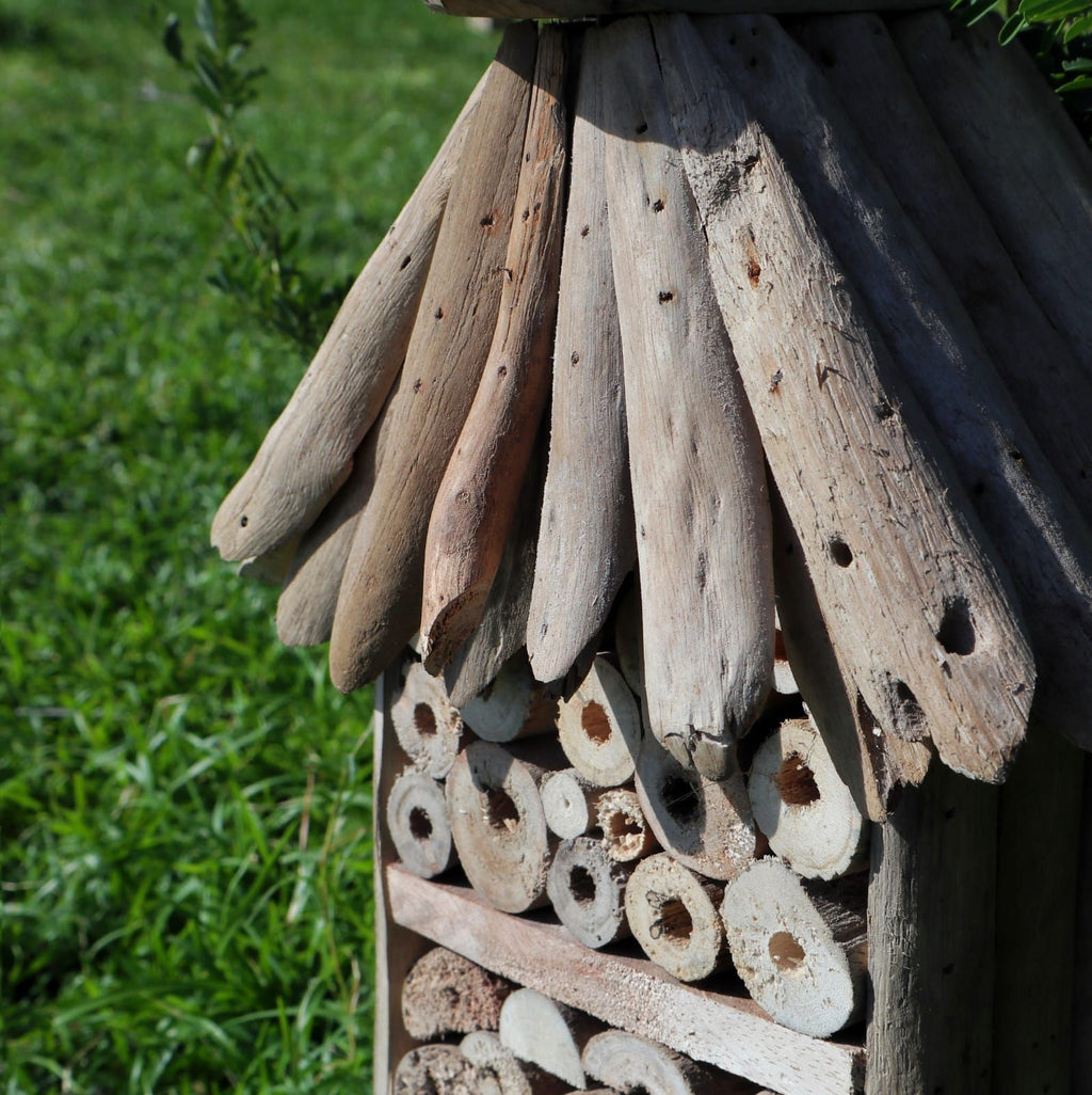 Comederos y Refugios para Pájaros, Abejas e Insectos ( 3 modelos )