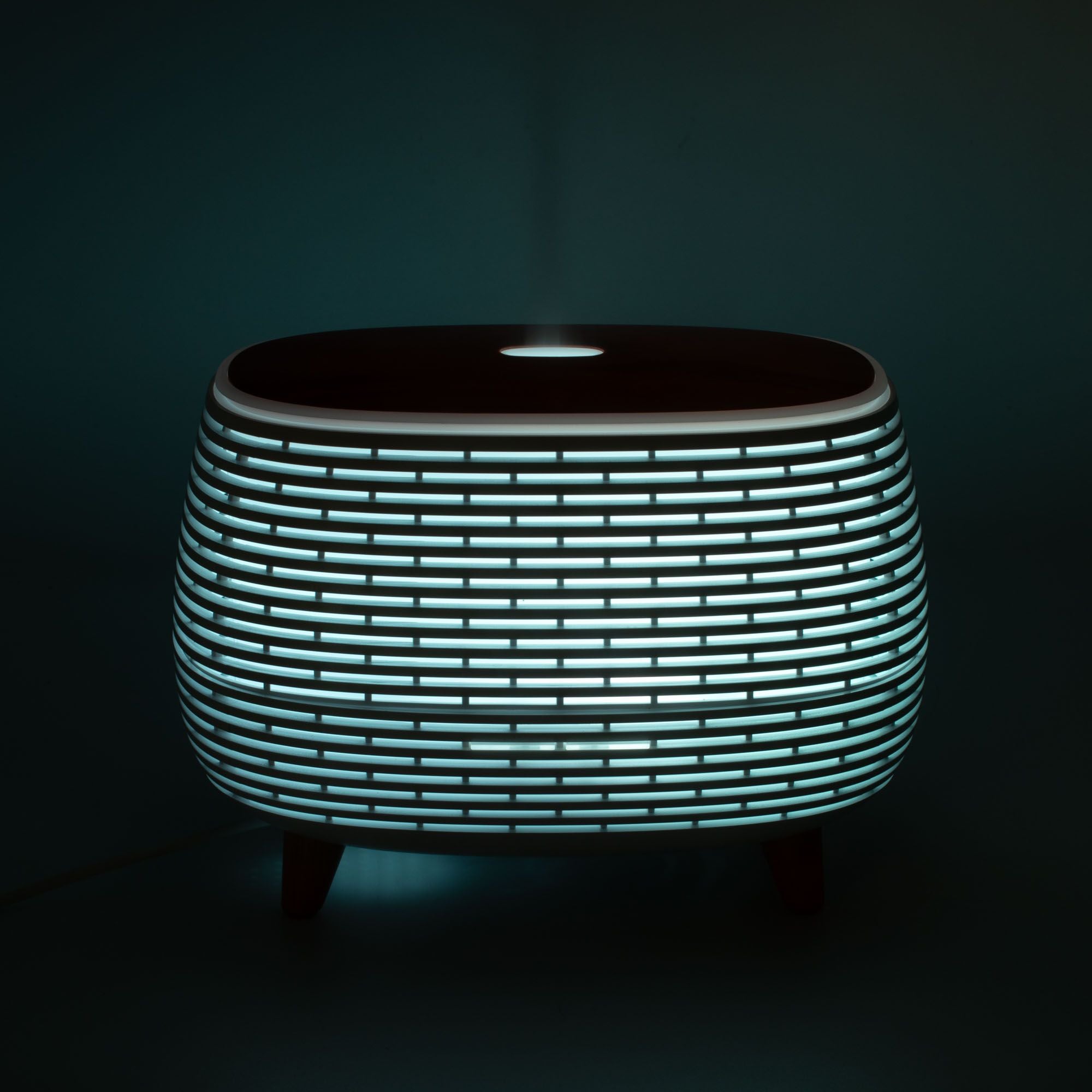 Aromaterapia Futurista con estrías - USB - Cambio de color - Control remoto