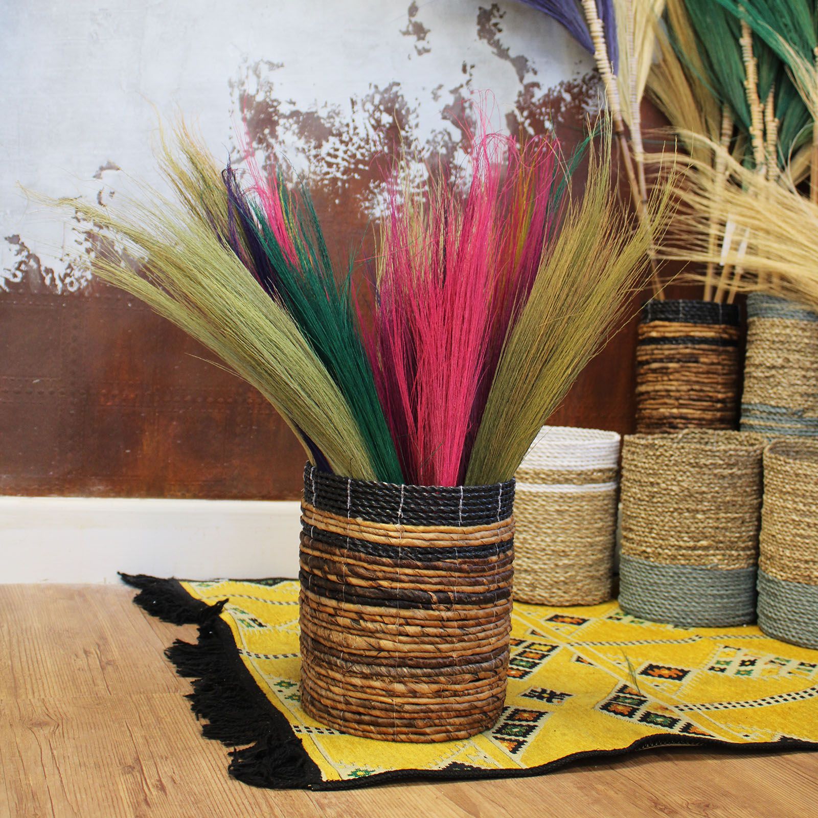 Set 4 - Escoba Ritual larga de Pampas - Colors Vivos
