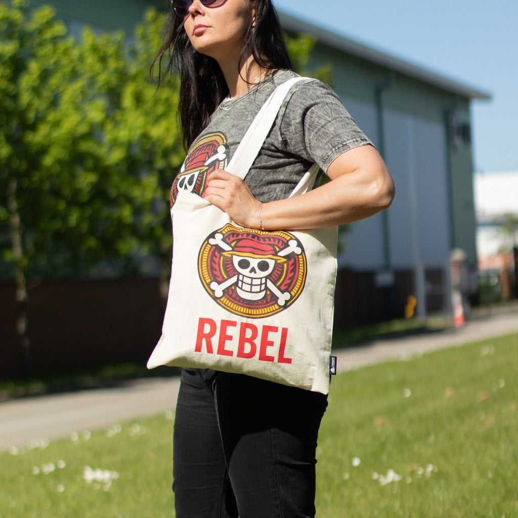 Bolsas Tote Icónicas · Estilo Nómada y Alternativo ( 23 modelos )