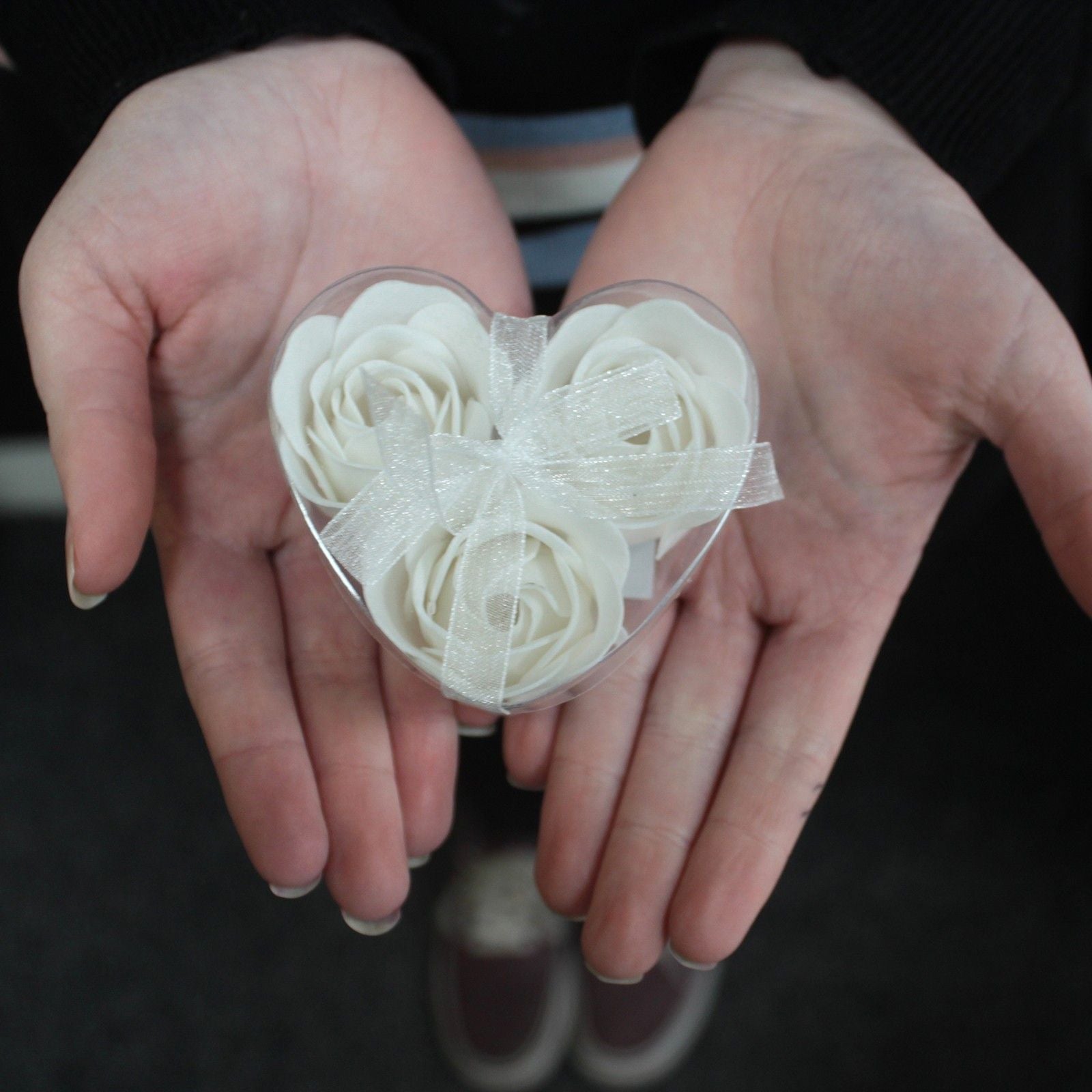 Set de 3 Flores de Jabón Caja Corazón ( 7 modelos )