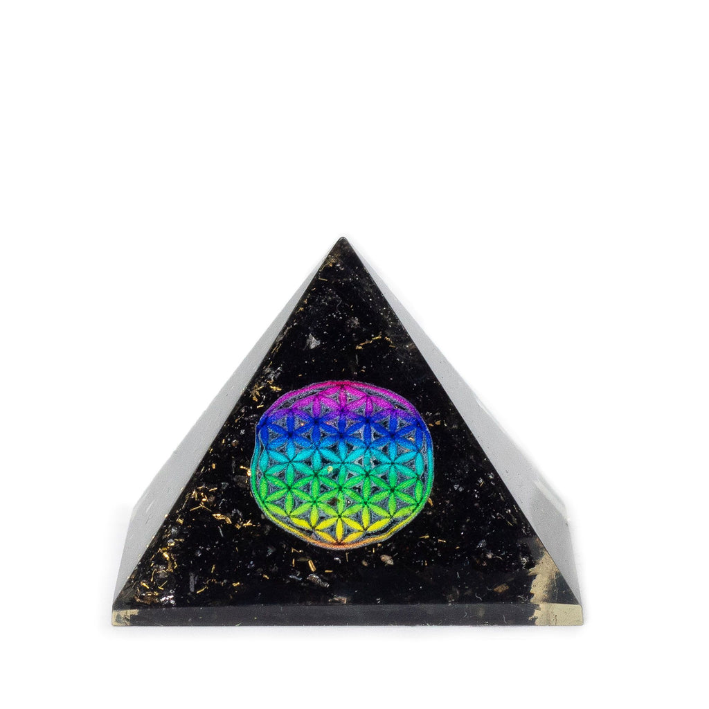 Piramides de orgonita pequeñas 5.5x4.5cm - Flor de la Vida - trozos de tormalina negra