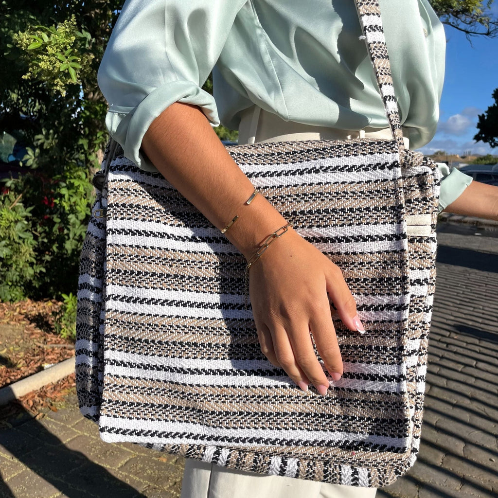 Bolso para Teléfonos y Portátiles ( 9 modelos )