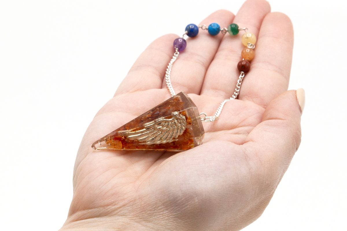 Péndulo de chakra del Poder de Orgonita - Ala de Ángel