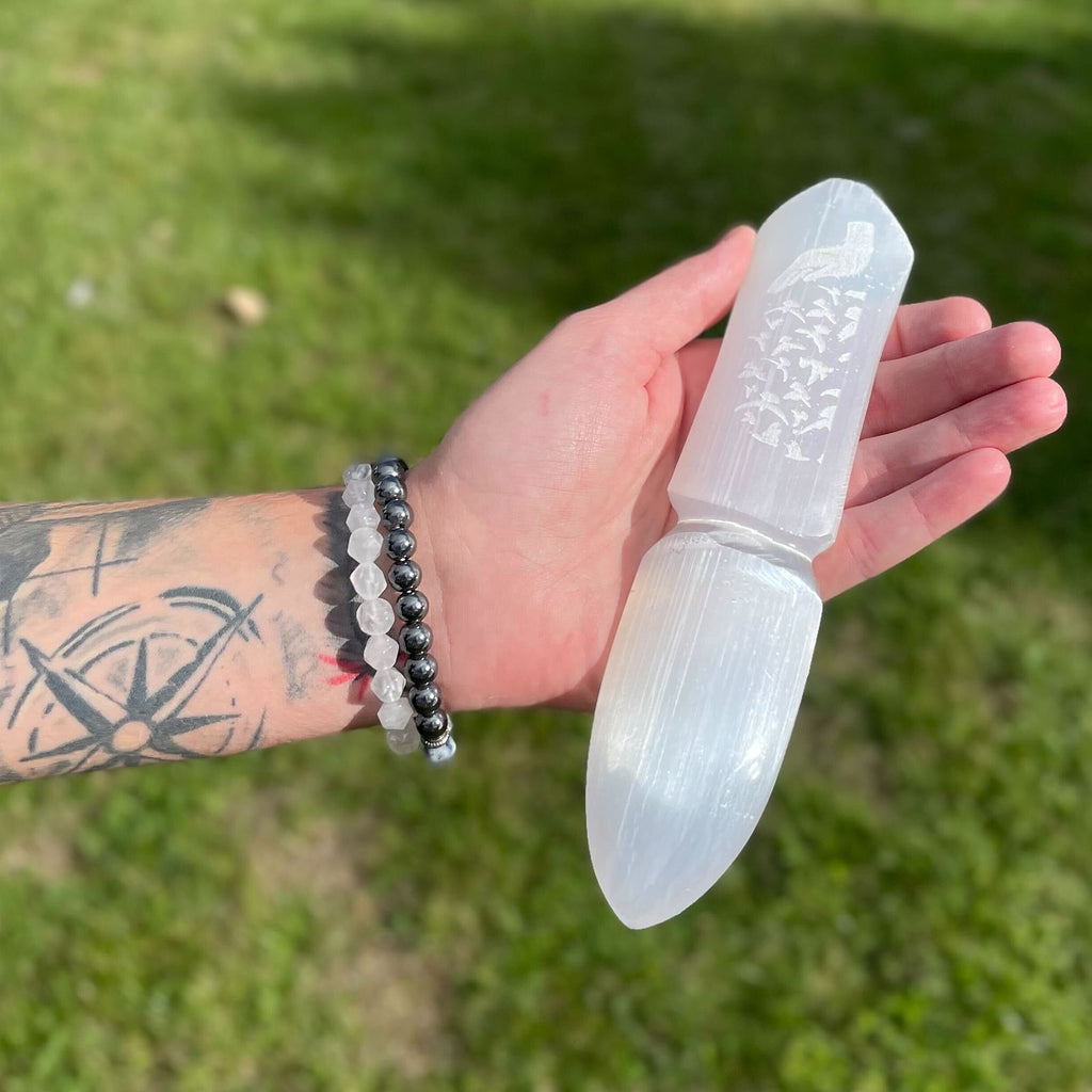 Cuchillo Ritual de Selenita Natural ( 4 modelos diferentes )