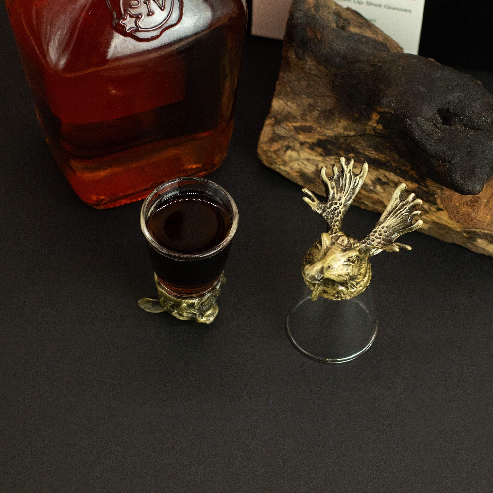 Set de Regalo Vasos de Chupito y Whisky · Criaturas Místicas ( 6 modelos )