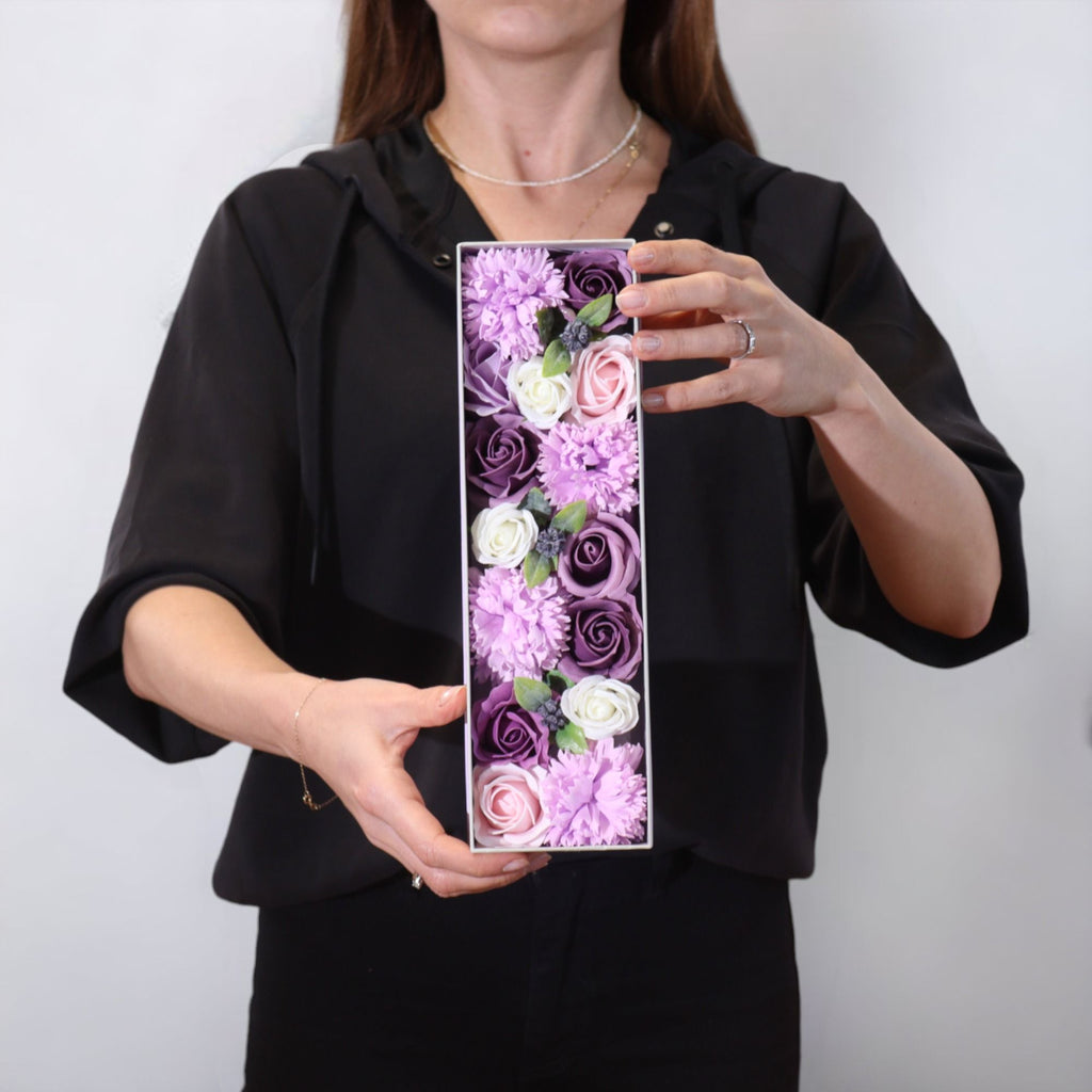 Flores de Jabón Celebraciones y Festejos -  Caja Larga ( 6 modelos diferentes )