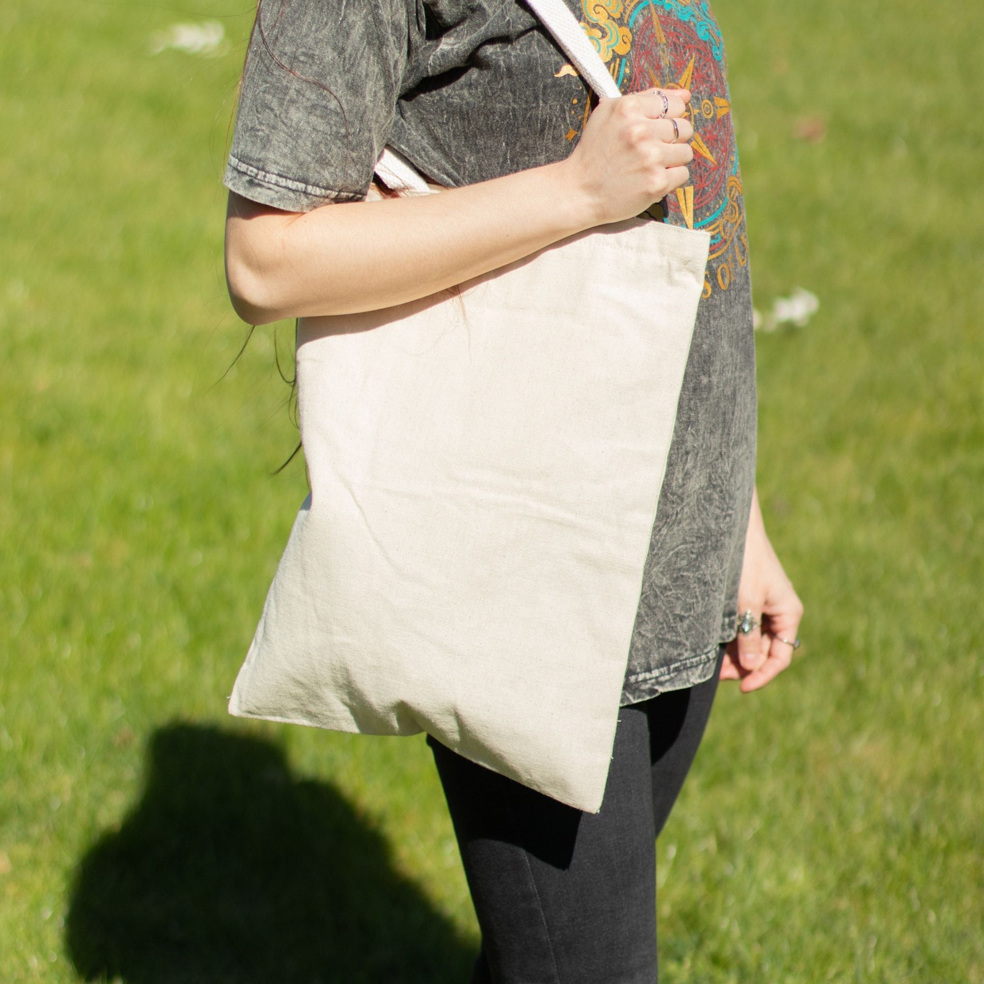 Bolsas Tote Icónicas · Estilo Nómada y Alternativo ( 23 modelos )