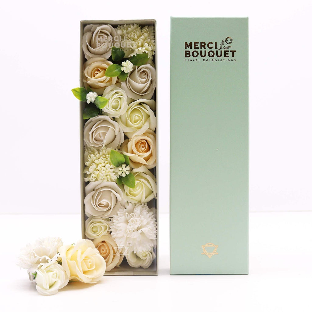 Flores de Jabón Celebraciones y Festejos -  Caja Larga ( 6 modelos diferentes )