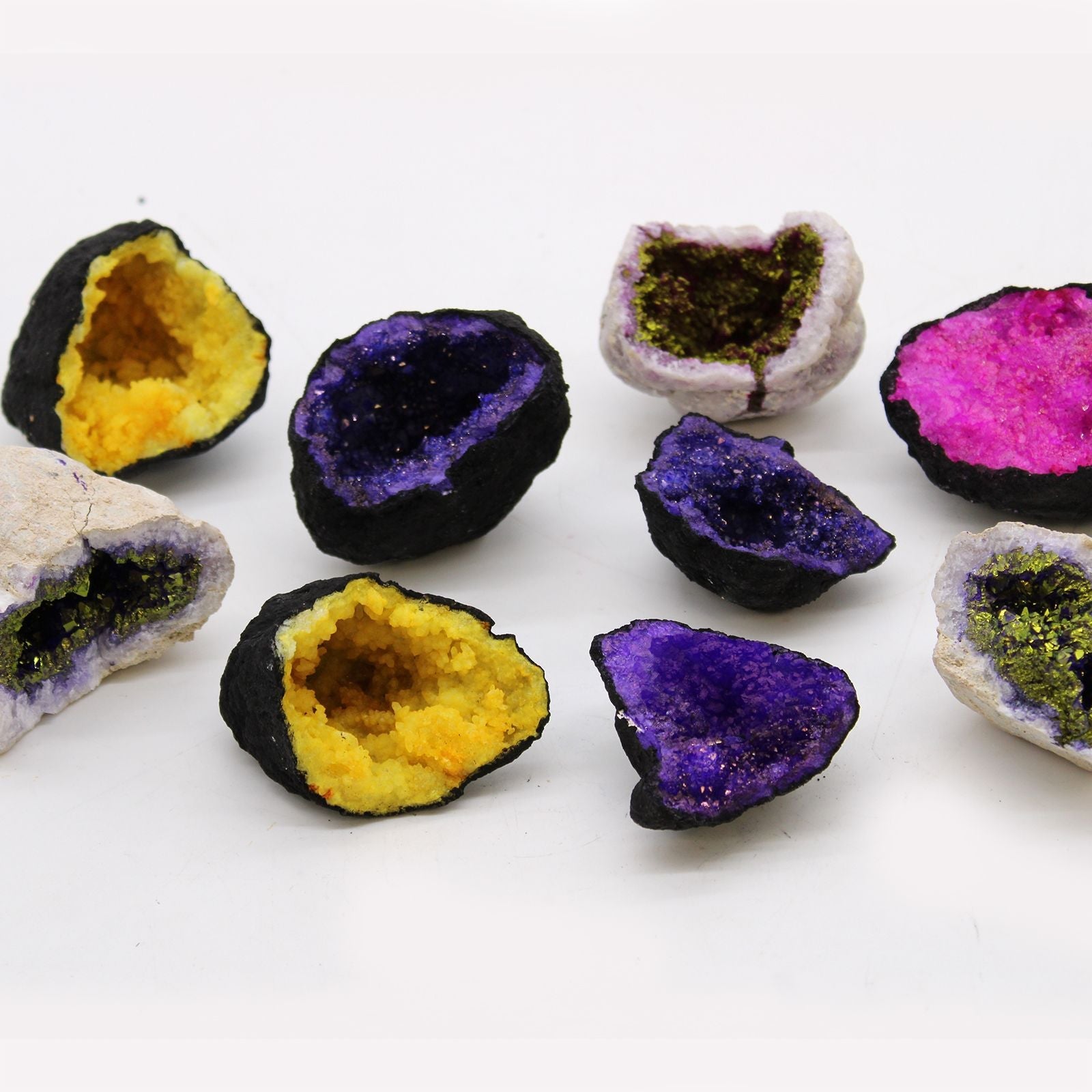 Geodas de Calcita Coloreada ( 6 variantes )