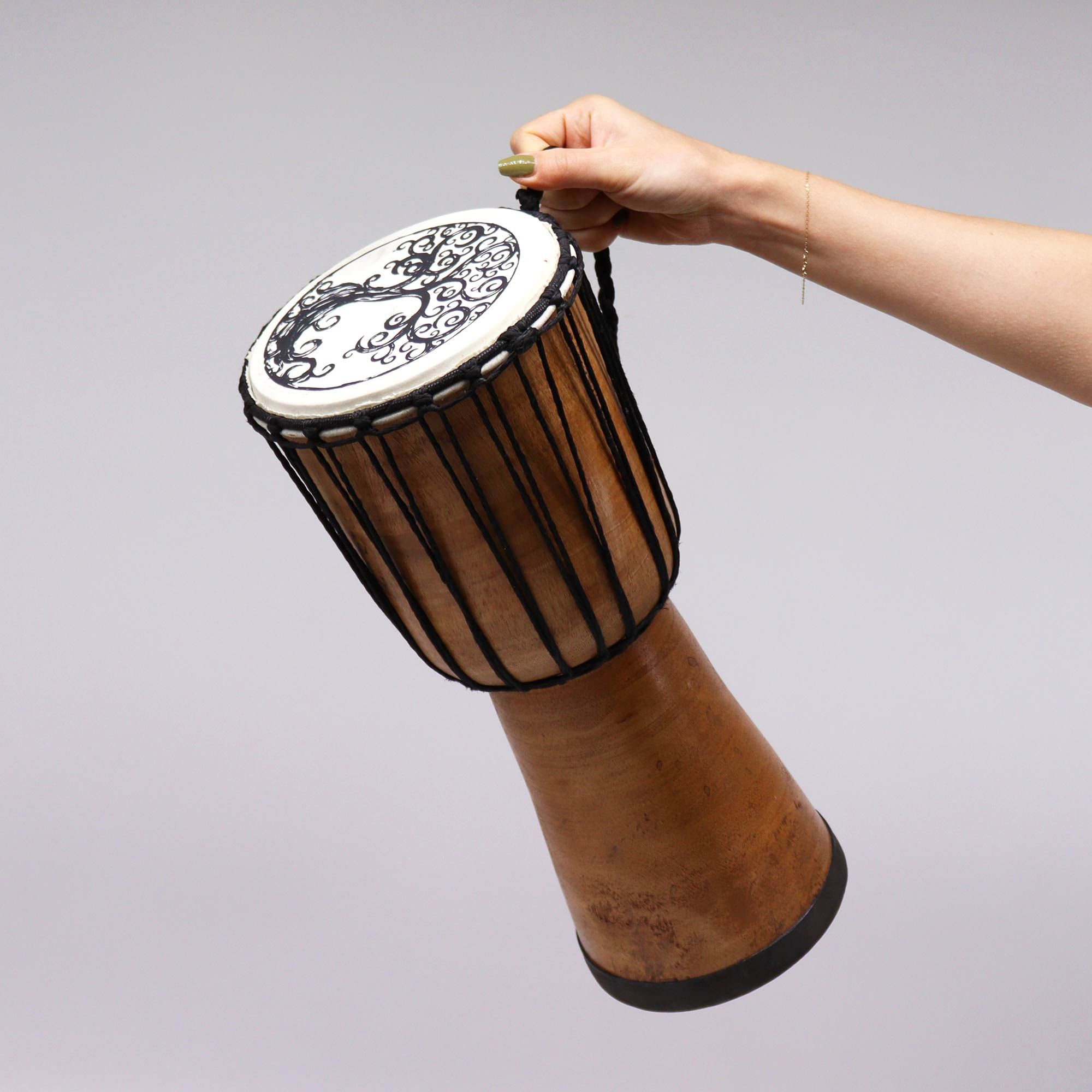 Tambor Djembe hecho a mano con tapa ancha - 40cm