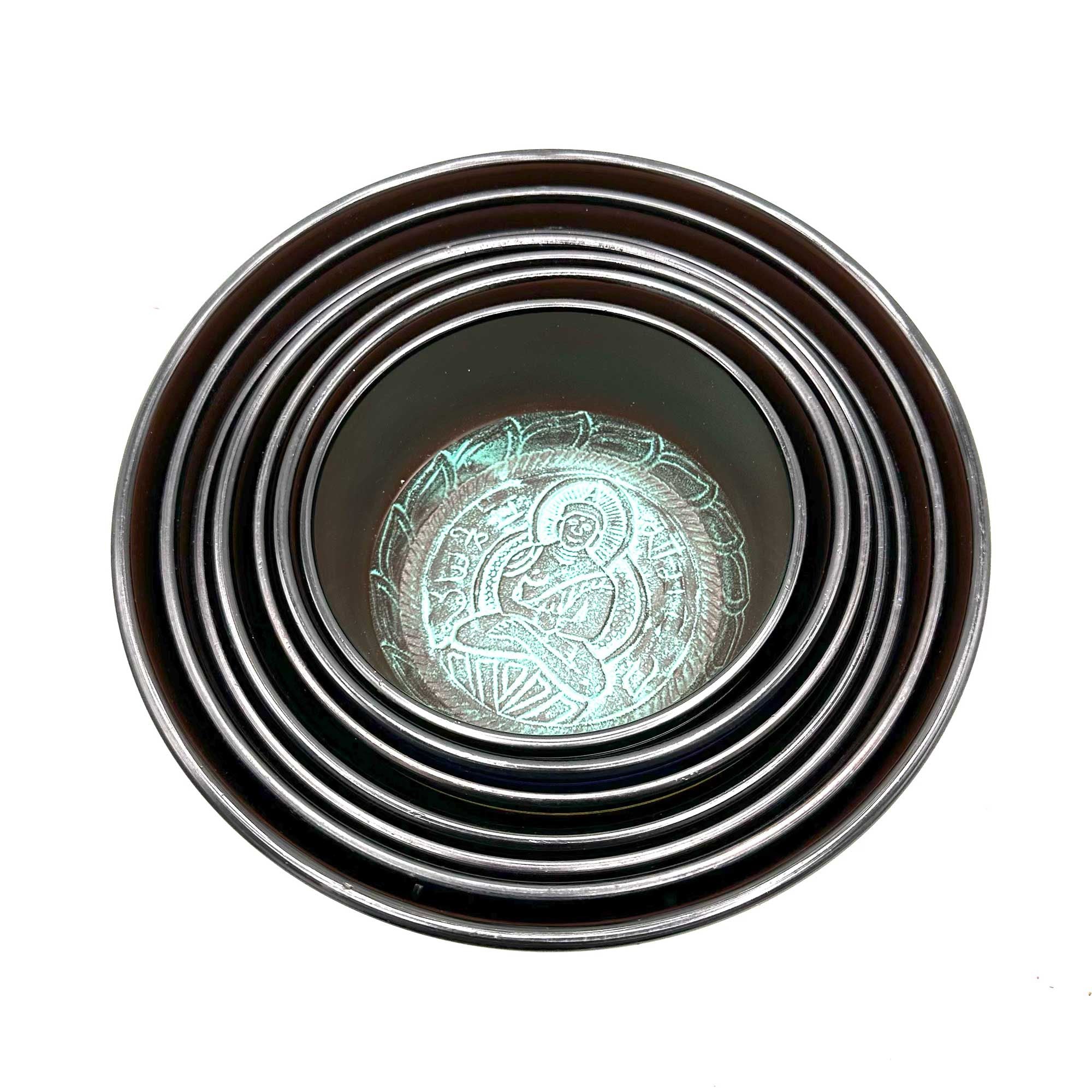 Juego de siete cuencos tibetanos para chakras pequeños (14-22 cm)( Aprox 7 kg )