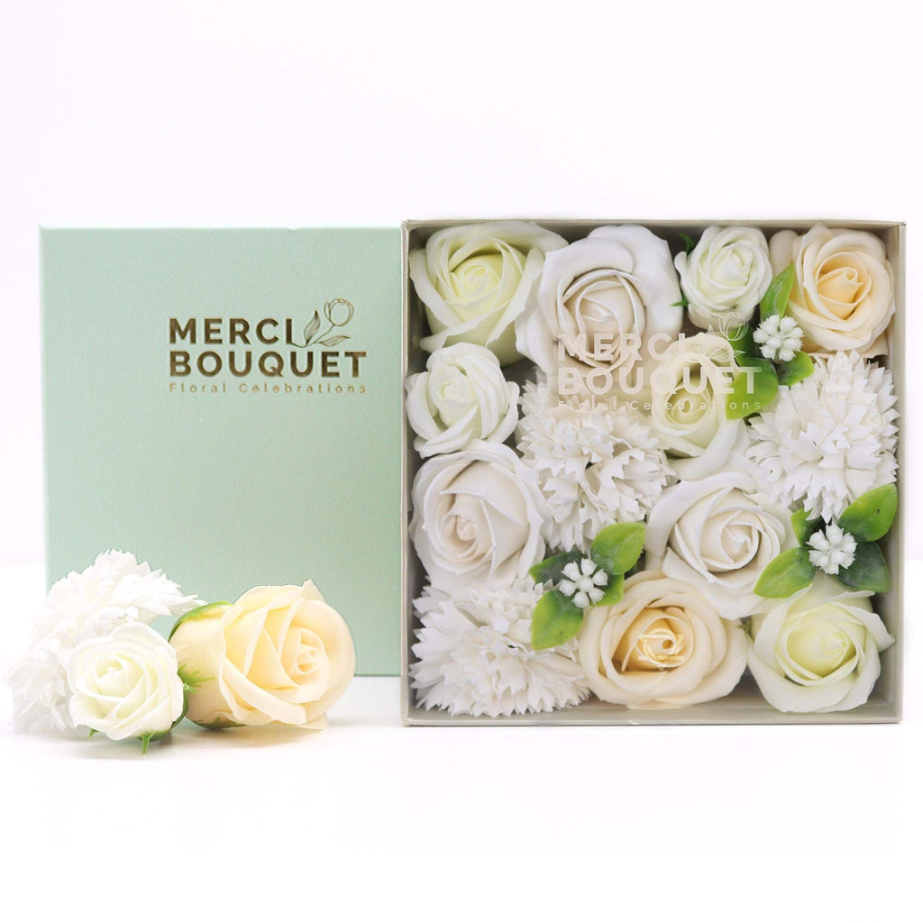 Flores de Jabón Celebraciones y Festejos - Caja Cuadrada ( 5 modelos )