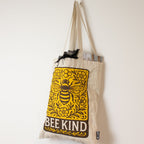 Bolsas Tote Icónicas · Estilo Nómada y Alternativo ( 23 modelos )