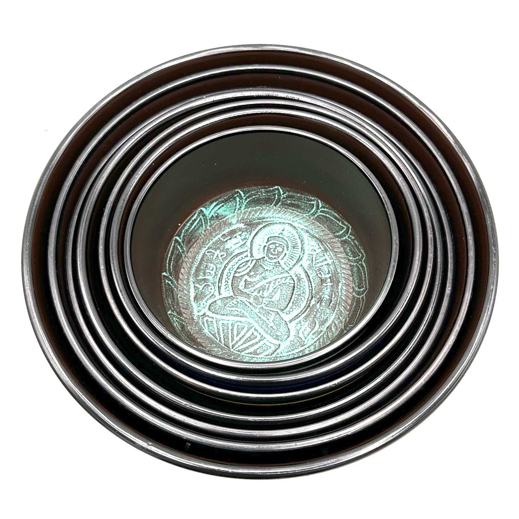 Juego grande de siete cuencos tibetanos para chakras (19,5-35 cm)( Aprox 18 kg )