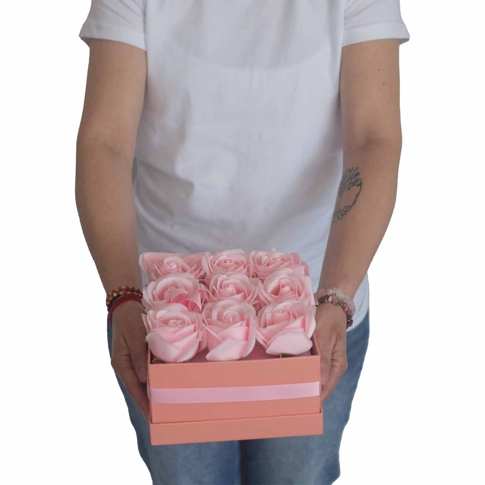 Caja de Regalo - Flor de Jabón  9 Rosas Rosas - cuadrado