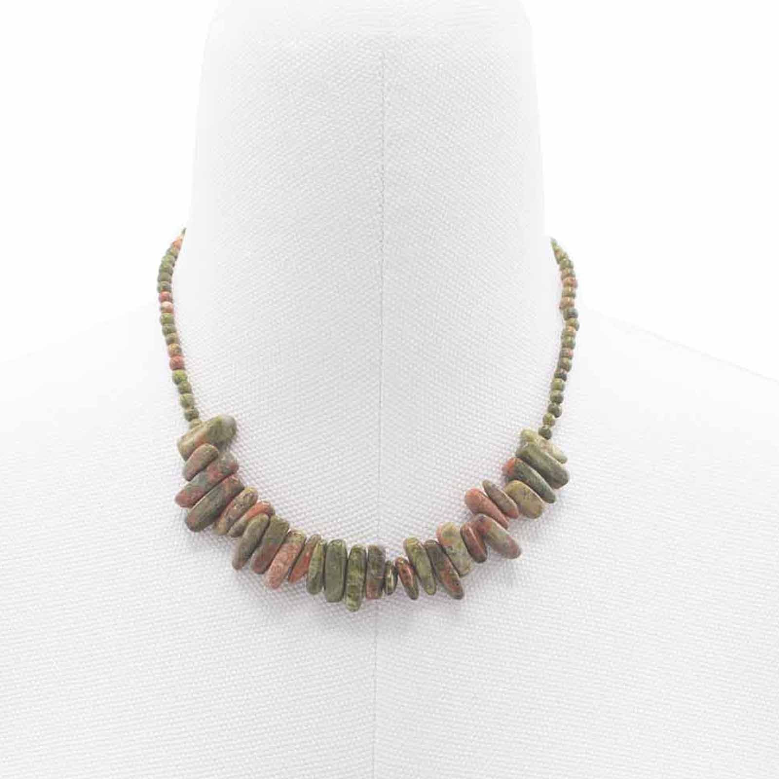 Collar de gemas Longstone ( 5 modelos diferentes )